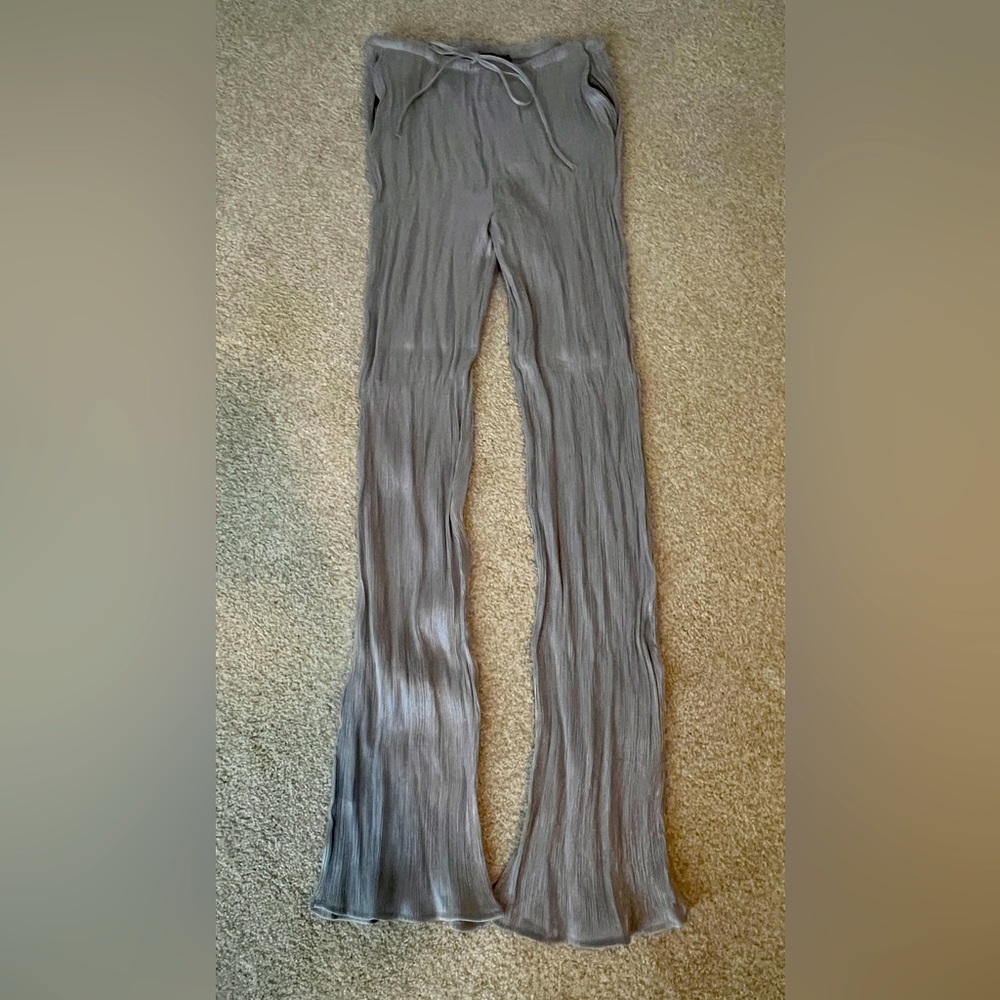 Zara Women’s Silver Textured Pajama Pants (like new)